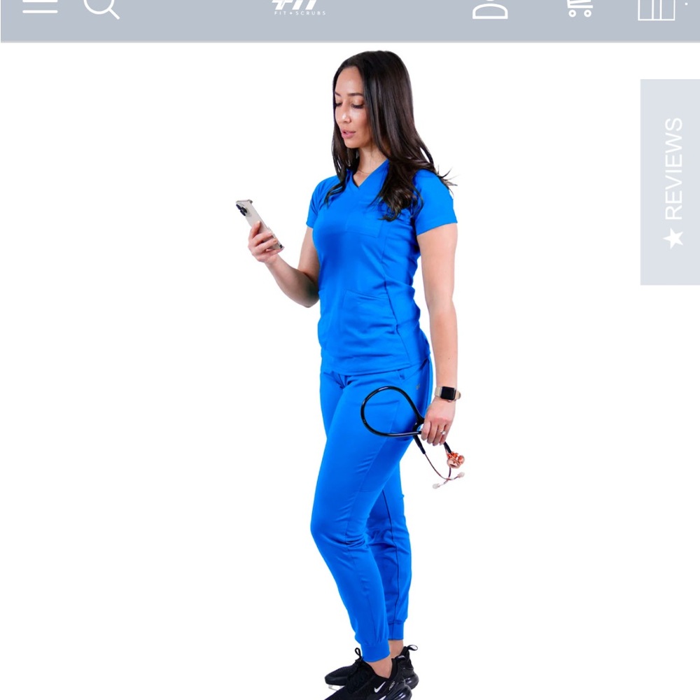 Healthcare worker scrub set from FITS size small